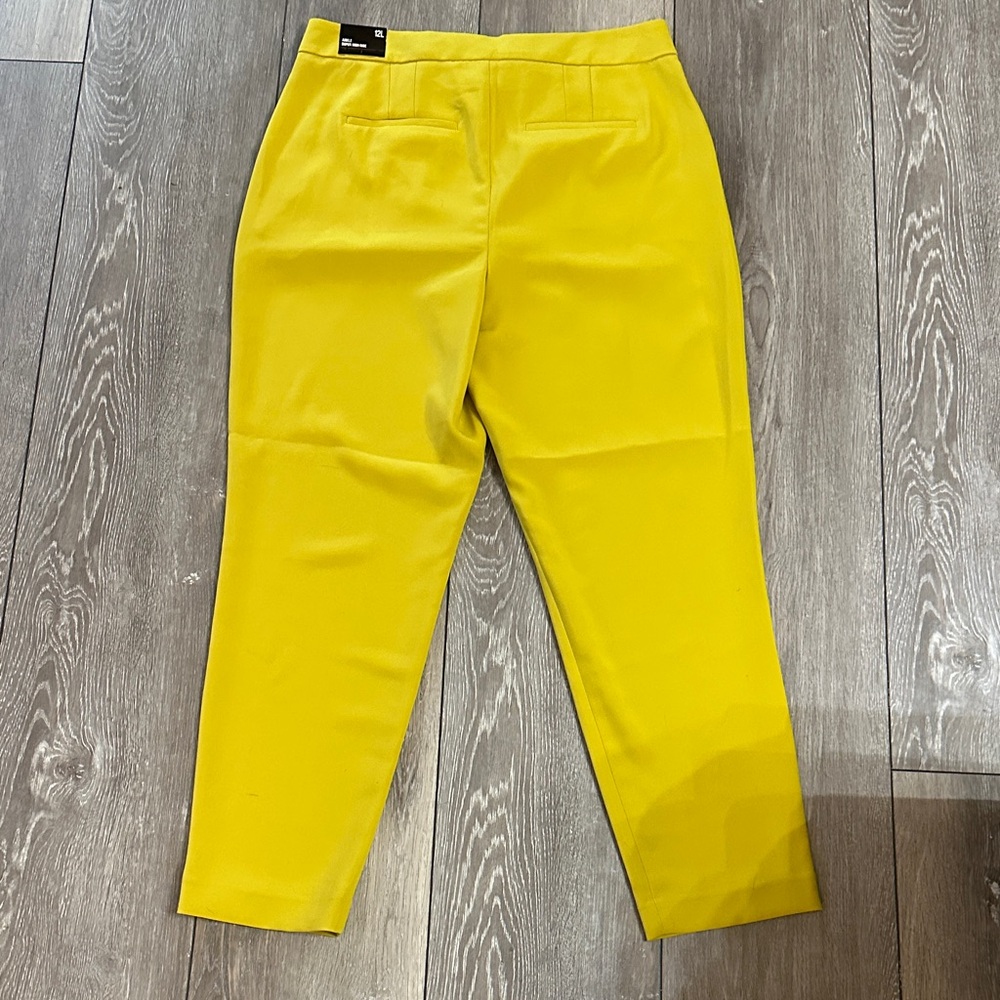 Express Yellow Pleated Tapered Pants - Picture 3 of 3